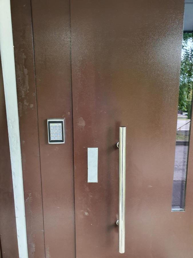 Talsa 1-Bedroom Apartment In City Center Siauliai ภายนอก รูปภาพ
