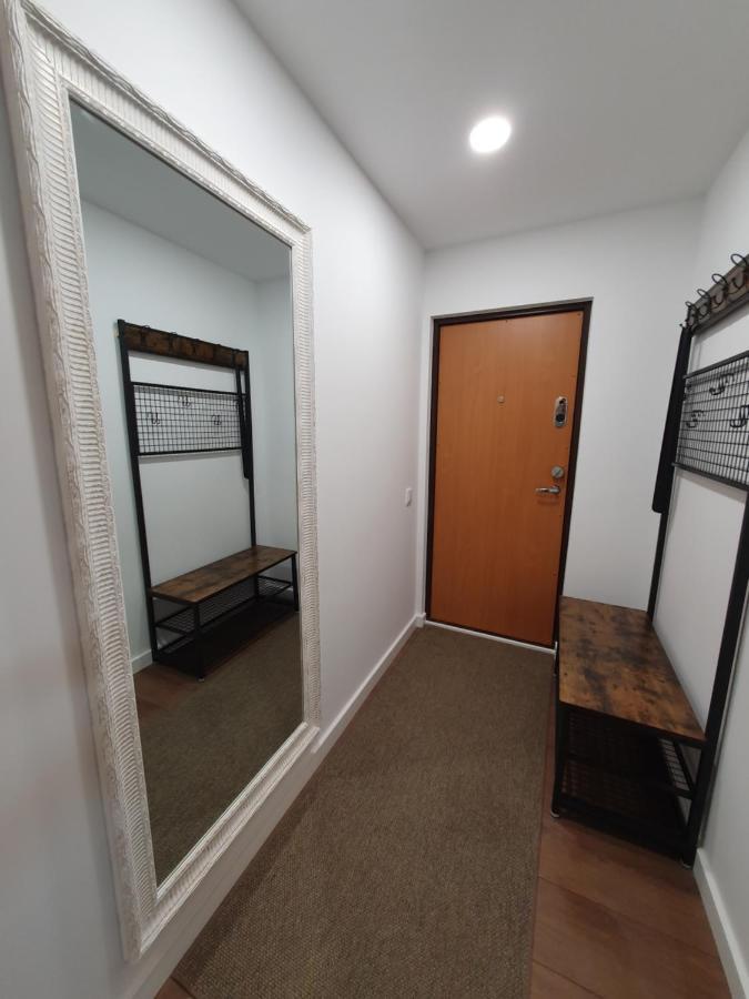 Talsa 1-Bedroom Apartment In City Center Siauliai ภายนอก รูปภาพ
