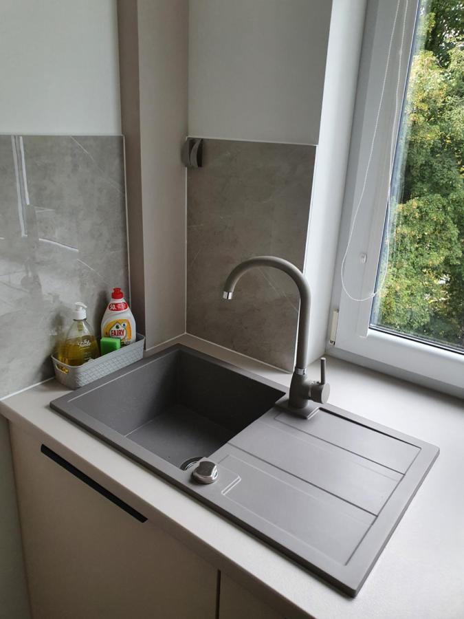 Talsa 1-Bedroom Apartment In City Center Siauliai ภายนอก รูปภาพ